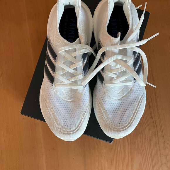 ADIDAS ULTRABOOST 21 PRIMEBLUE WOMENS 8.5 - Picture 6 of 6